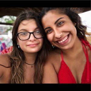 Meet your Posher, Sierra